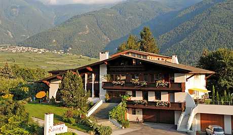 Bike Hotel Vinschgau Garni - Hotel Rinner Julia Bike Hotel Vinschgau Garni - Hotel Rinner Julia